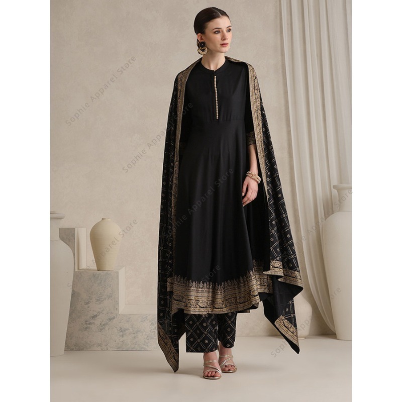 Salwar Kameez Set - Elegant Black Indian Salwar Kameez Dupatta