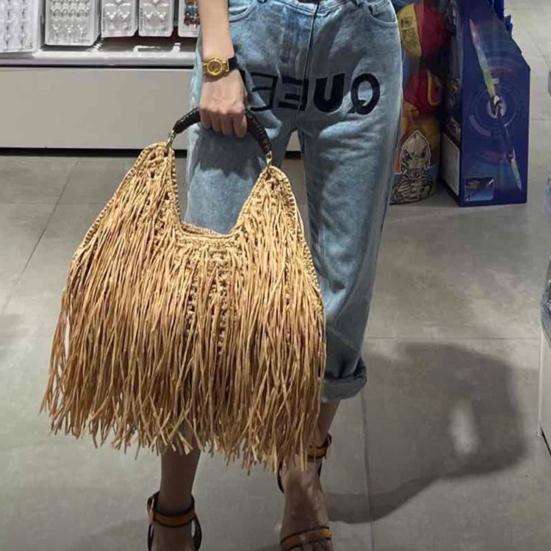 Bohemian Tassel Straw Handbag  - đánh giá và giá Ethnic Boho Fashion