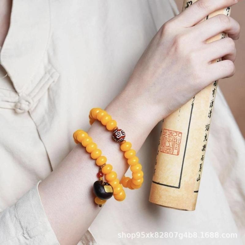 White Jade and Yellow Bodhi Mu - đánh giá và giá Men'S Ethnic Fashion Trends