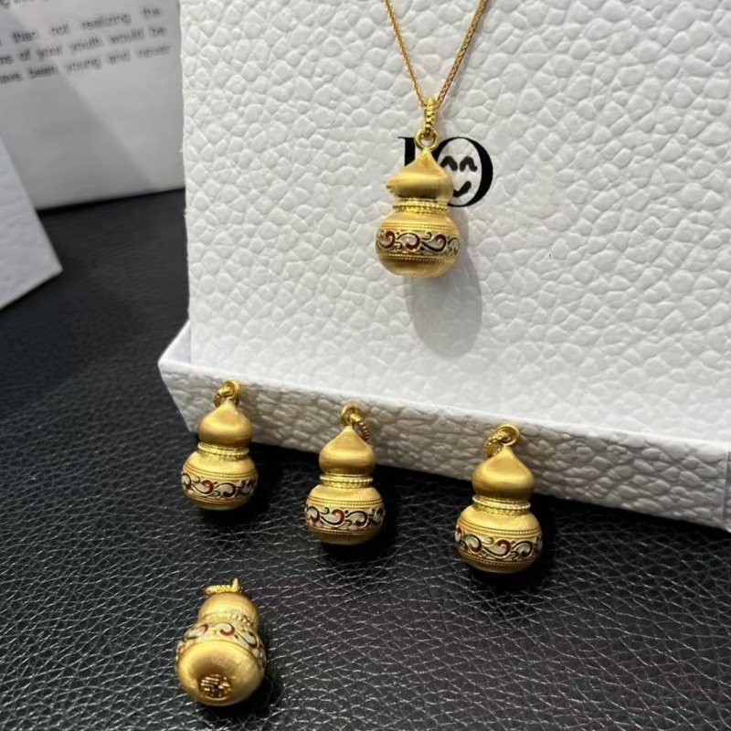 18K gold auspicious cloud gour - đánh giá và giá Ethnic Fashion Boutique